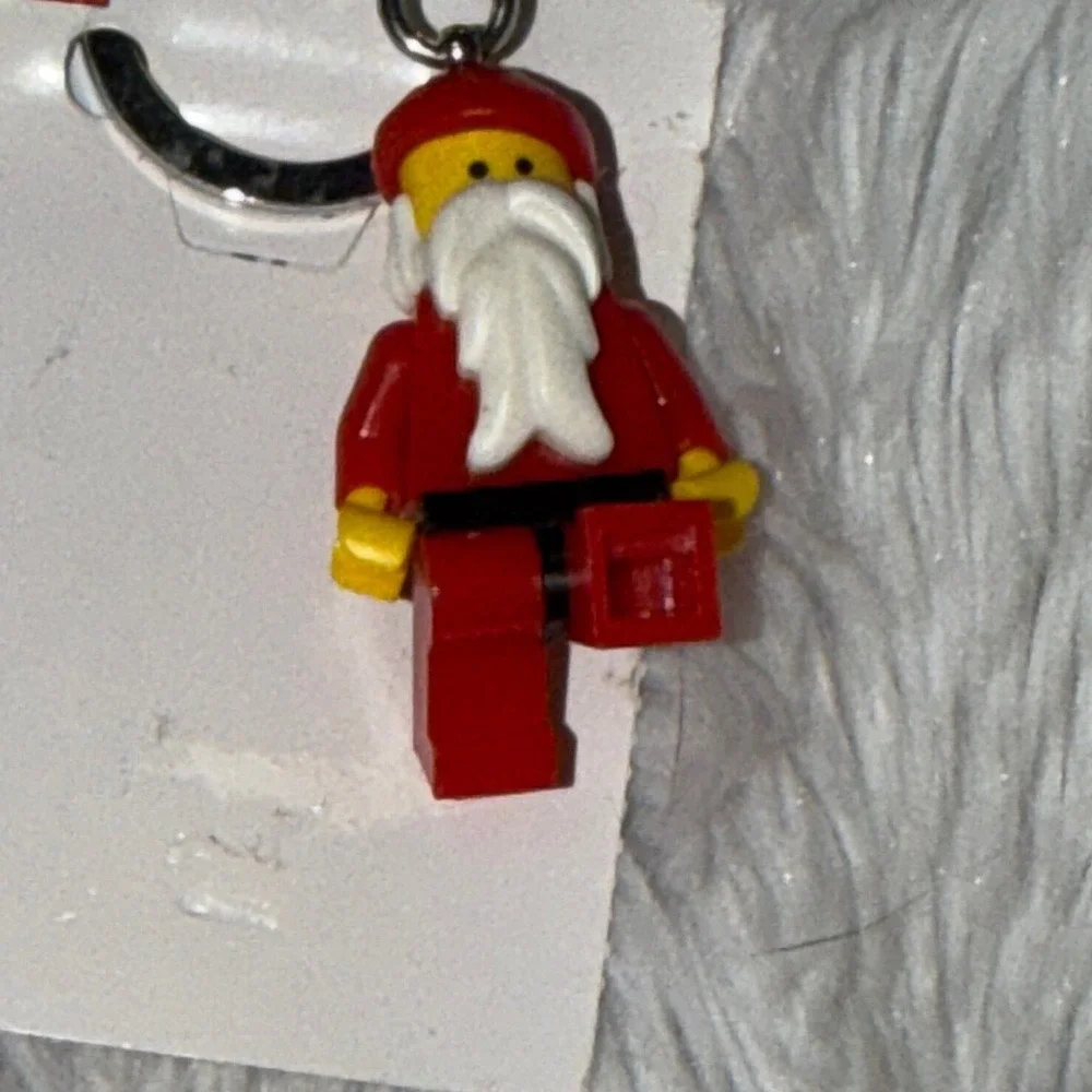 LEGO Santa Claus Minifigure Keychain Red Holiday Christmas 850150 2009 NWT